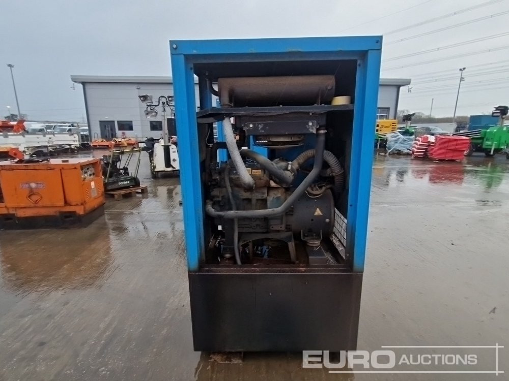2014 Stephill 10 kVA Generator, Kubota Engine, (Parts Missing) - Generator electric: Foto 4 2014 Stephill 10 kVA Generator, Kubota Engine, (Parts Missing) - Generator electric: Foto 4