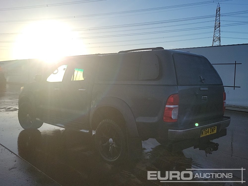 2014 Toyota Hilux Invincible - Pick-up: Foto 3 2014 Toyota Hilux Invincible - Pick-up: Foto 3