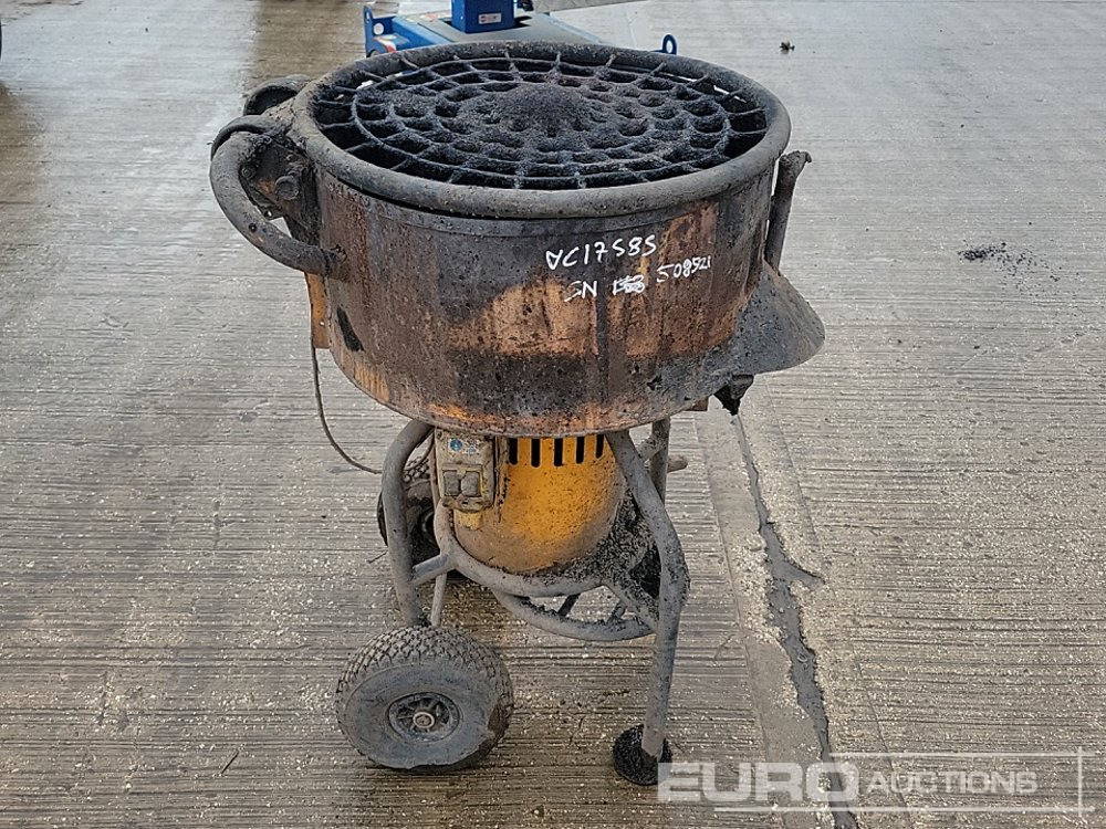 Maşină de asfaltat 2015 Baron m-80: Foto 6