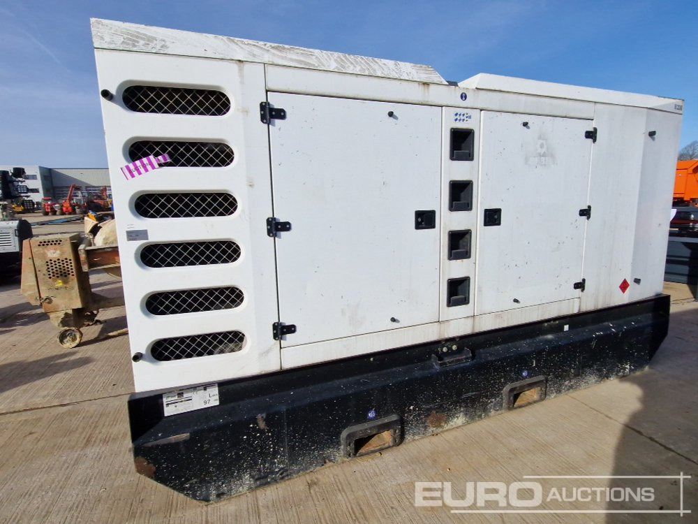 2015 SDMO R330C3 - Generator electric: Foto 2 2015 SDMO R330C3 - Generator electric: Foto 2