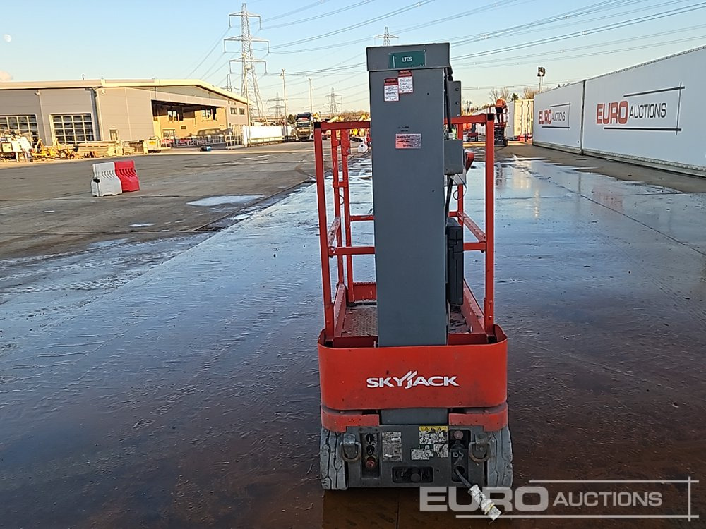 2015 SkyJack SJ16 - Autopropulsată platformă: Foto 4 2015 SkyJack SJ16 - Autopropulsată platformă: Foto 4