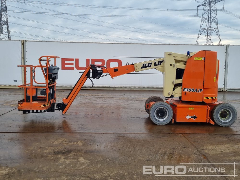 2016 JLG E300AJP - Nacela telescopica: Foto 2 2016 JLG E300AJP - Nacela telescopica: Foto 2