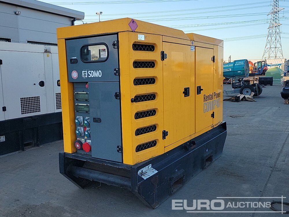 2016 SDMO R110C3 - Generator electric: Foto 1 2016 SDMO R110C3 - Generator electric: Foto 1