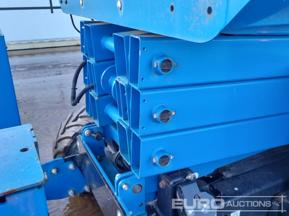 Autopropulsată platformă 2017 Genie GS3369RT: Foto 17