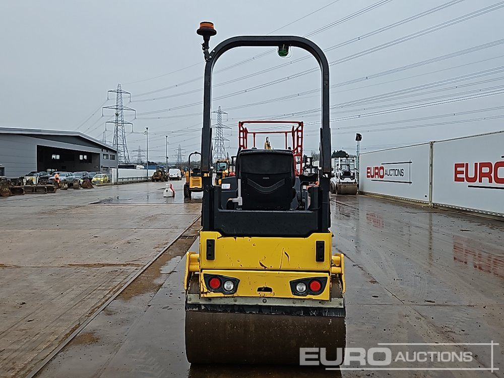 2018 Bomag BW120AD-5 - Cilindru compactor: Foto 4 2018 Bomag BW120AD-5 - Cilindru compactor: Foto 4