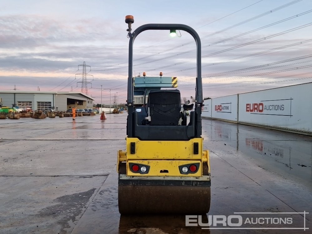 2018 Bomag BW120AD-5 - Cilindru compactor: Foto 4 2018 Bomag BW120AD-5 - Cilindru compactor: Foto 4