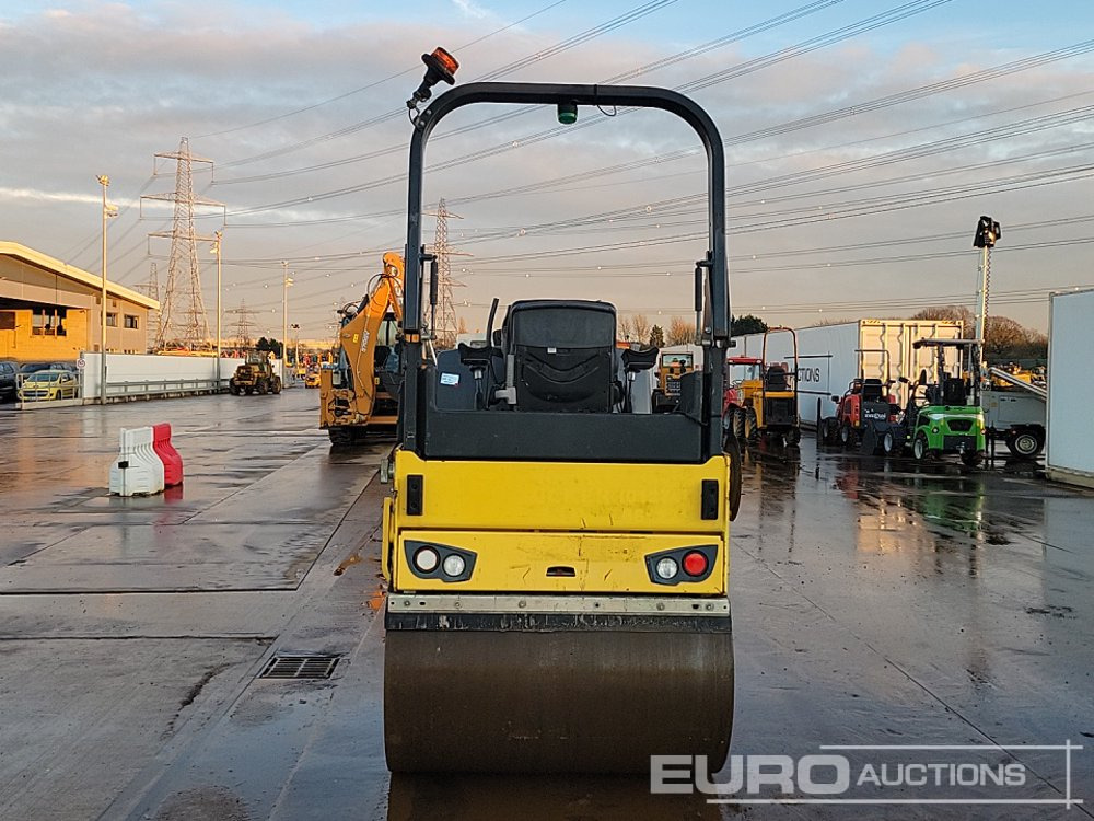 2018 Bomag BW135AD-5 - Cilindru compactor: Foto 4 2018 Bomag BW135AD-5 - Cilindru compactor: Foto 4