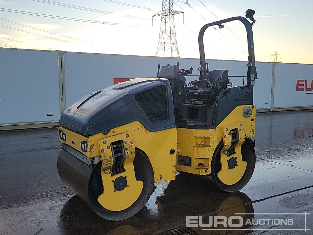 2018 Bomag BW135AD-5 - Cilindru compactor: Foto 1 2018 Bomag BW135AD-5 - Cilindru compactor: Foto 1
