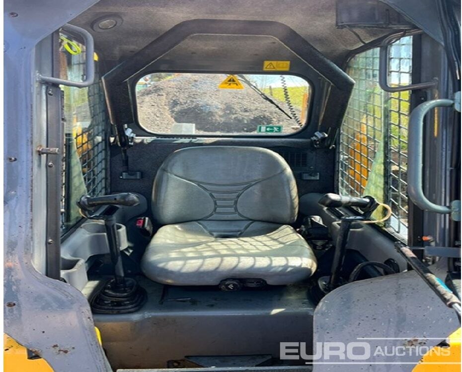 2018 Gehl R165 - Mini încărcător: Foto 4 2018 Gehl R165 - Mini încărcător: Foto 4