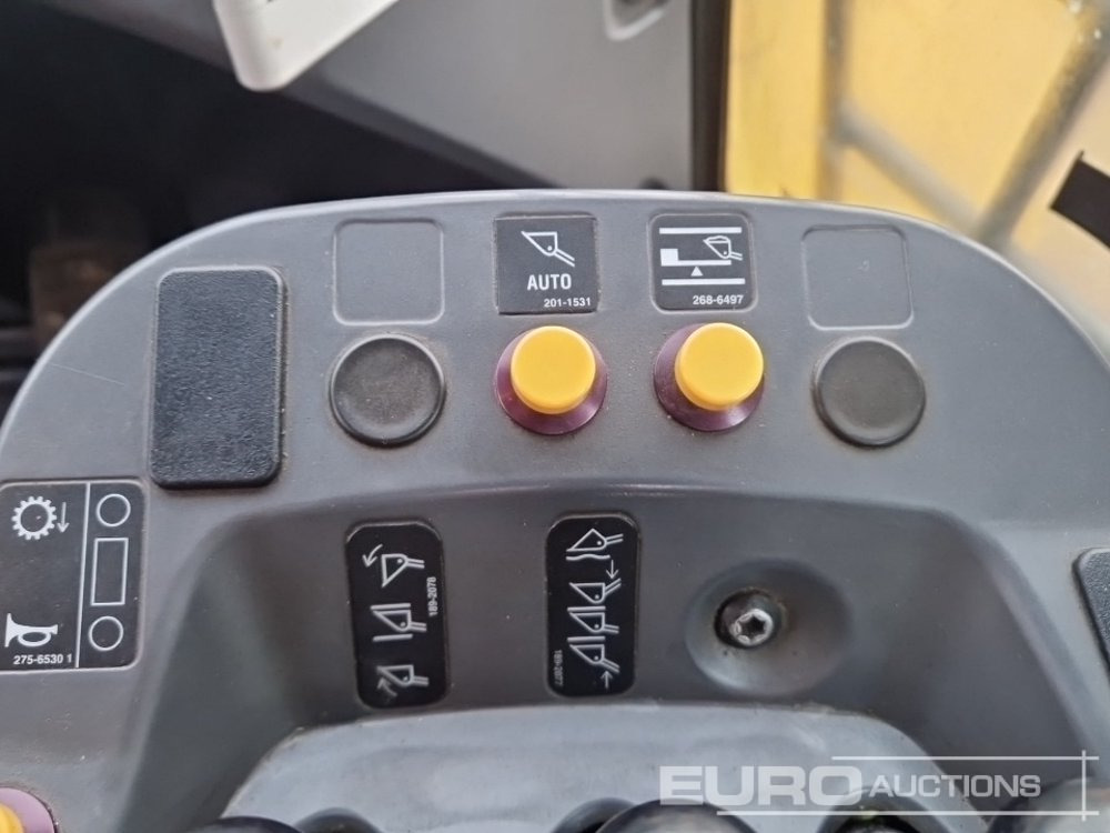 Încărcător frontal pe pneuri 2019 CAT 950M: Foto 44