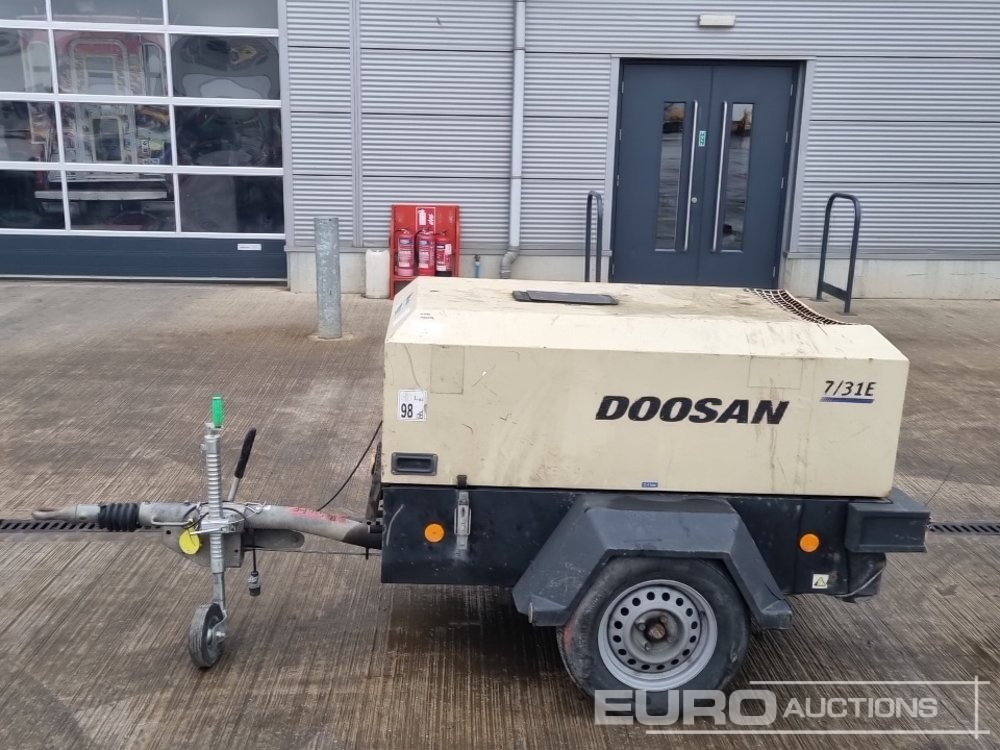 2019 Doosan 7/31E - Compresor de aer: Foto 2 2019 Doosan 7/31E - Compresor de aer: Foto 2