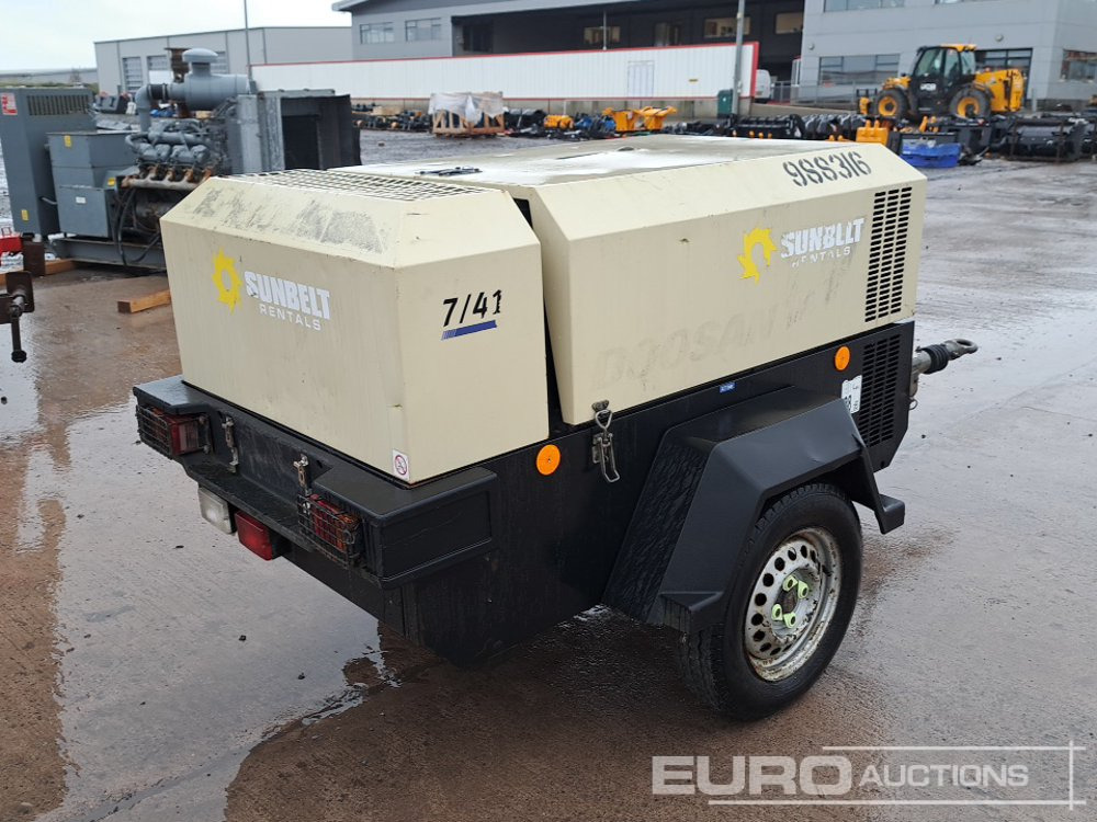 2019 Doosan 741 - Compresor de aer: Foto 3 2019 Doosan 741 - Compresor de aer: Foto 3