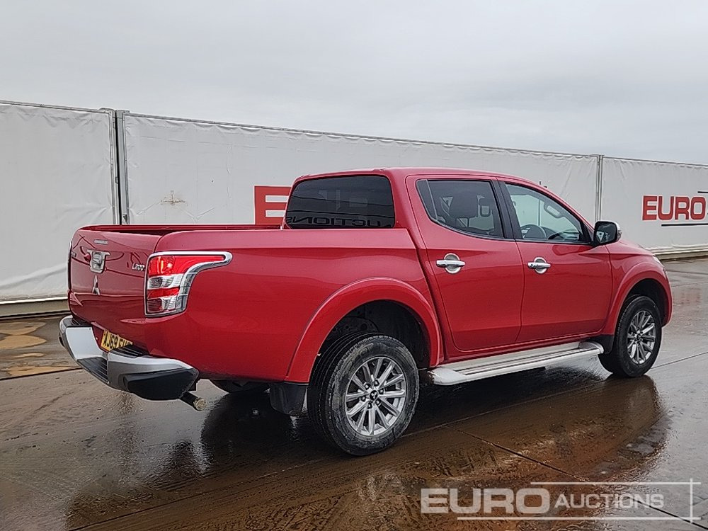 2020 Mitsubishi L200 Barbarian - Pick-up: Foto 5 2020 Mitsubishi L200 Barbarian - Pick-up: Foto 5