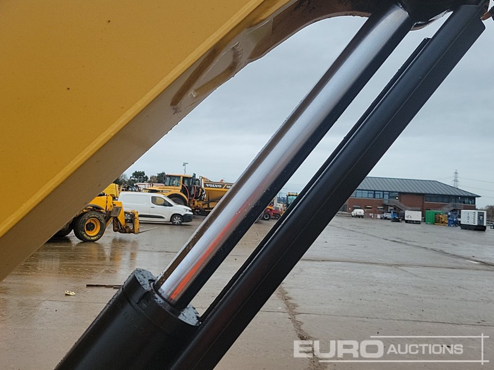 Mini excavator 2021 CAT 302.7CR: Foto 23 Mini excavator 2021 CAT 302.7CR: Foto 23