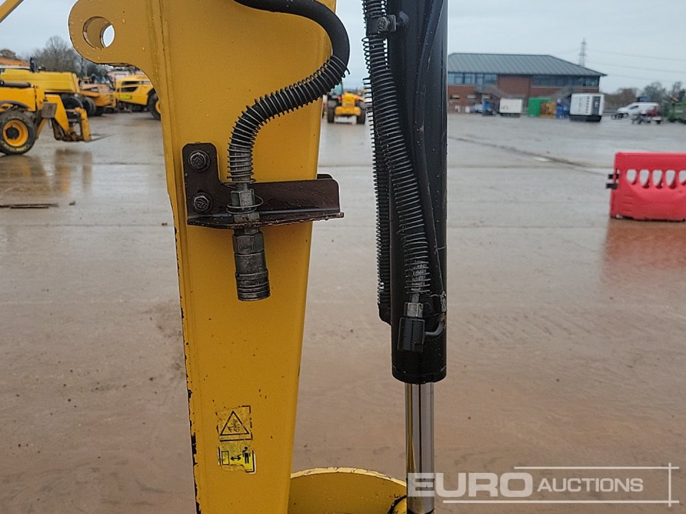 Mini excavator 2021 CAT 302.7CR: Foto 26 Mini excavator 2021 CAT 302.7CR: Foto 26