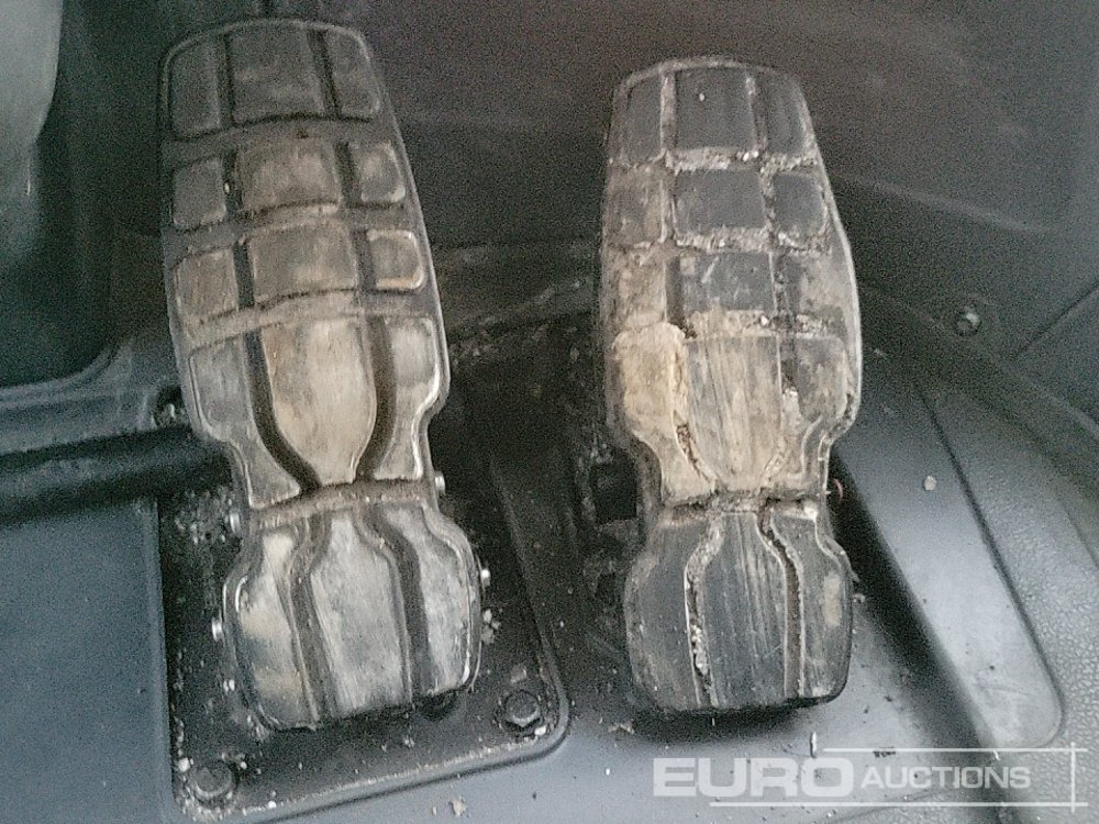 Încărcător frontal pe pneuri 2021 CAT 950M: Foto 38 Încărcător frontal pe pneuri 2021 CAT 950M: Foto 38