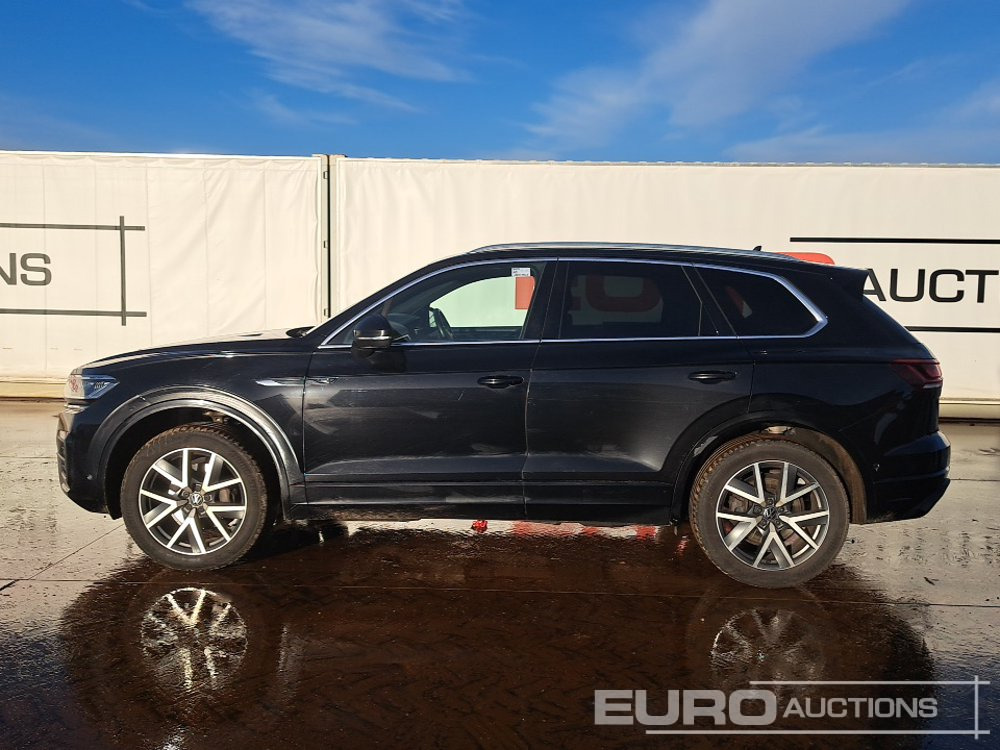2021 Volkswagen Touareg - SUV: Foto 2 2021 Volkswagen Touareg - SUV: Foto 2