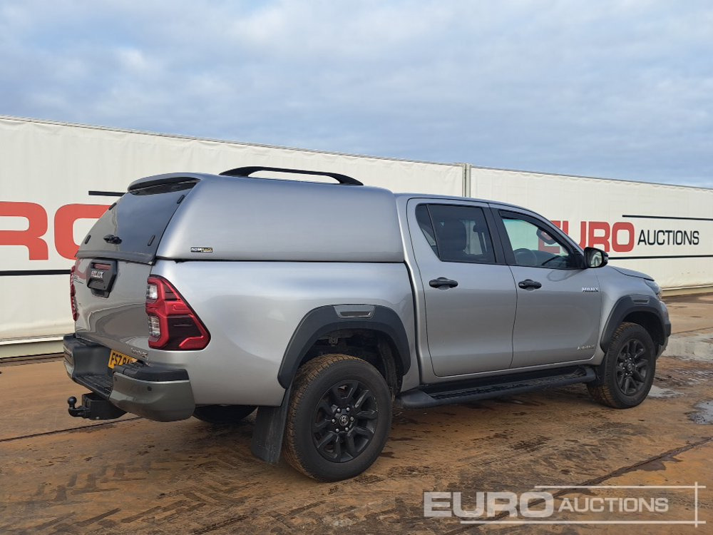 2022 Toyota Hilux Invincible X - Pick-up: Foto 5 2022 Toyota Hilux Invincible X - Pick-up: Foto 5
