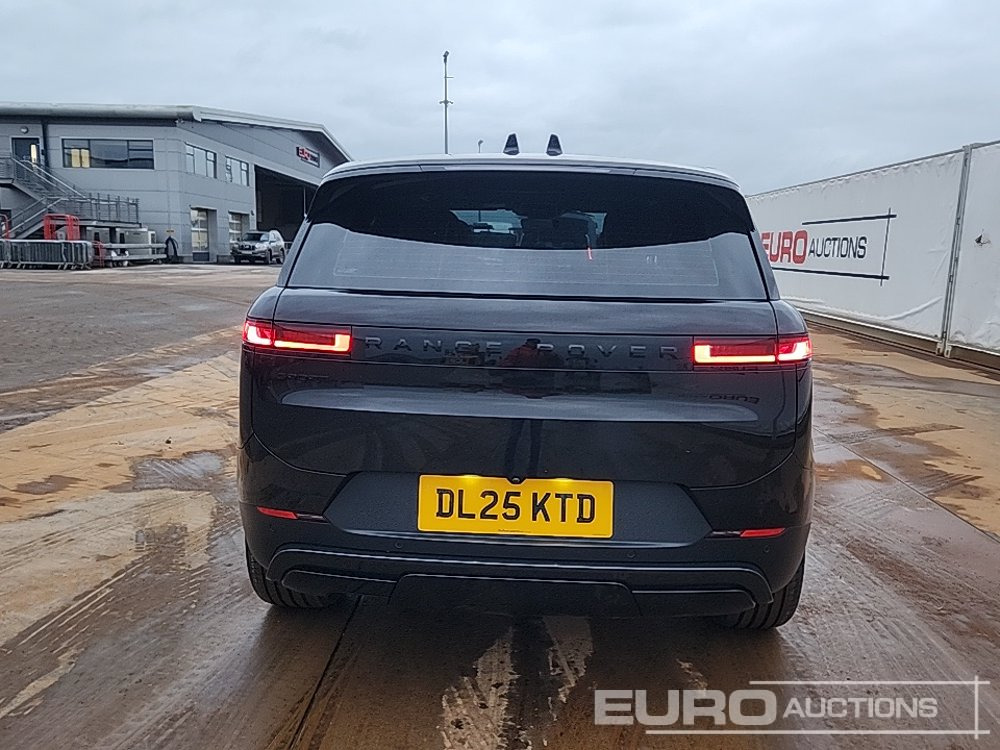 2025 Range Rover Sport - SUV: Foto 4 2025 Range Rover Sport - SUV: Foto 4