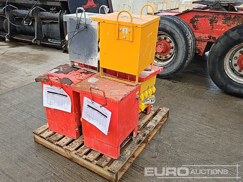 240 Volt Transformer (6 of) - Echipamente de constructii: Foto 5 240 Volt Transformer (6 of) - Echipamente de constructii: Foto 5