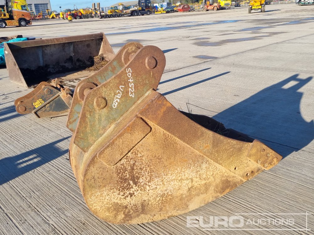 30" Digging Bucket 65mm Pin to suit 13 Ton Excavator - Cupă: Foto 5 30" Digging Bucket 65mm Pin to suit 13 Ton Excavator - Cupă: Foto 5