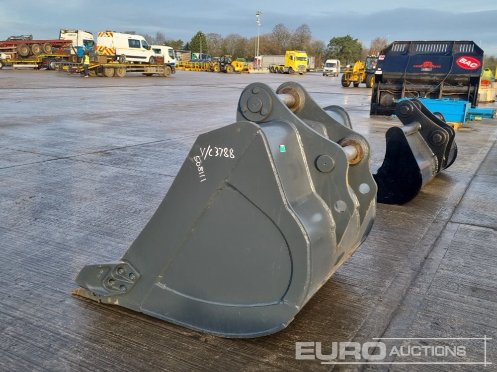 54" Digging Bucket 80mm Pin to suit 20 Ton Excavator - Cupă: Foto 3 54" Digging Bucket 80mm Pin to suit 20 Ton Excavator - Cupă: Foto 3