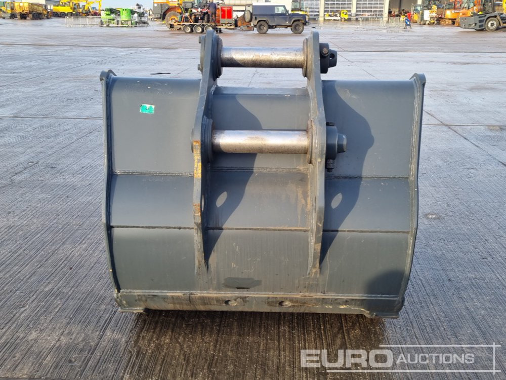 54" Digging Bucket 80mm Pin to suit 20 Ton Excavator - Cupă: Foto 4 54" Digging Bucket 80mm Pin to suit 20 Ton Excavator - Cupă: Foto 4