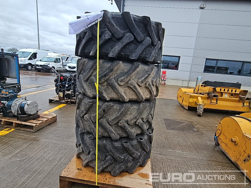 Alliance 405/70-20 Tyre (4 of) - Anvelopă: Foto 4 Alliance 405/70-20 Tyre (4 of) - Anvelopă: Foto 4
