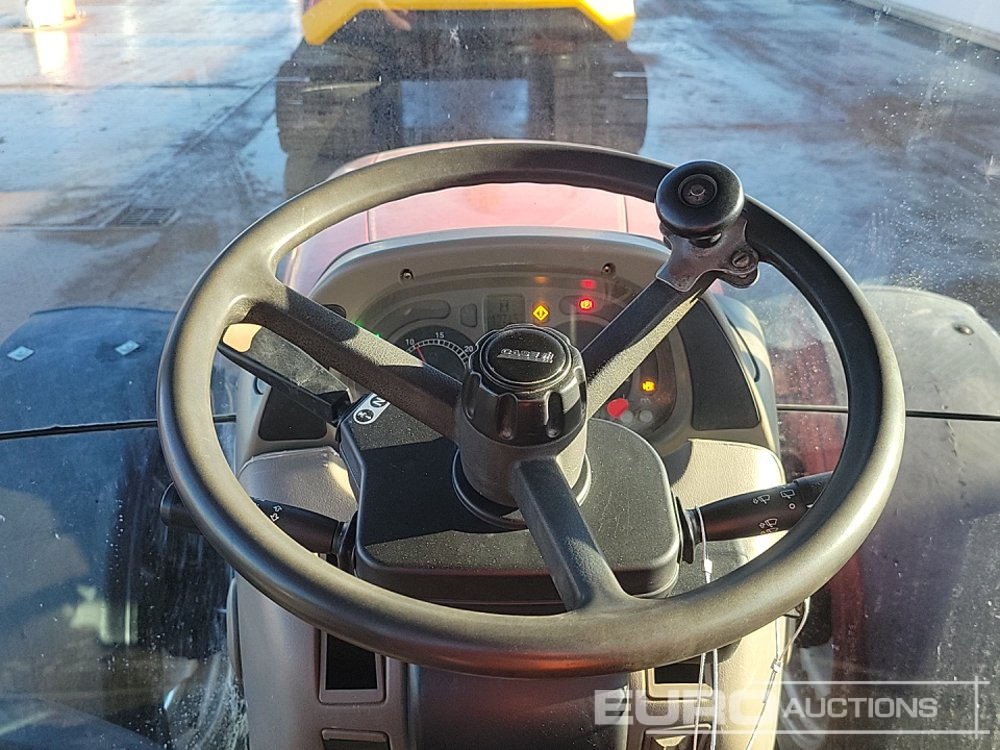 Tractor agricol Case Maxxum 115: Foto 27 Tractor agricol Case Maxxum 115: Foto 27