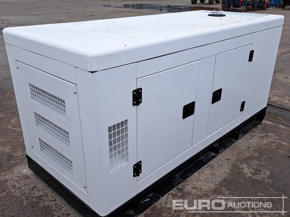 Compal VG-R100 - Generator electric: Foto 3 Compal VG-R100 - Generator electric: Foto 3