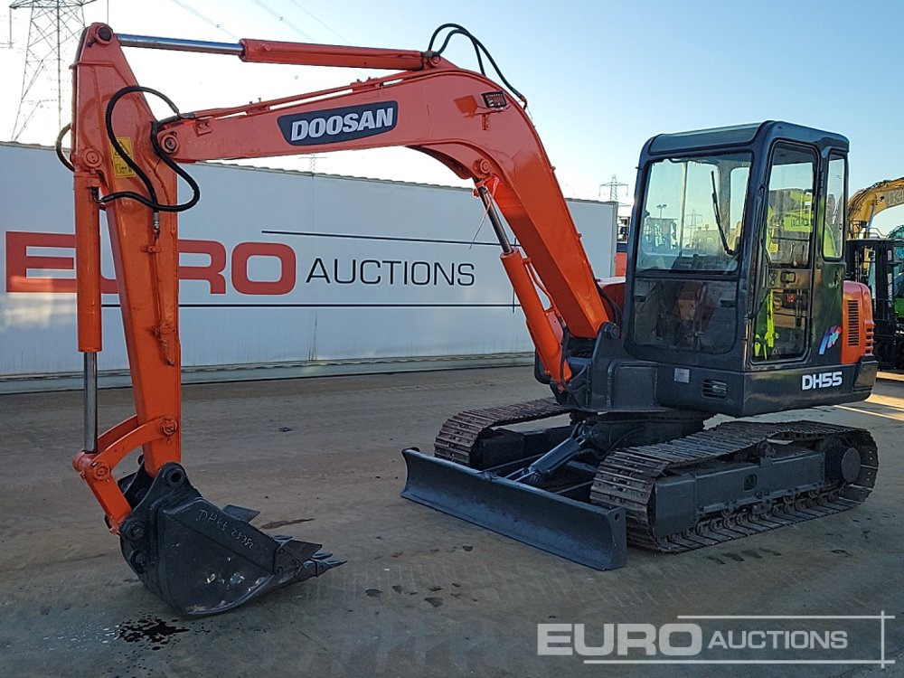 Doosan DH55-V - Mini excavator: Foto 1 Doosan DH55-V - Mini excavator: Foto 1