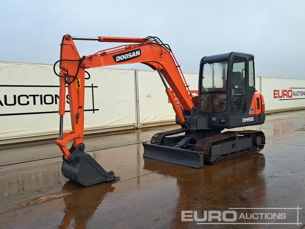 Doosan DH55-V - Mini excavator: Foto 1 Doosan DH55-V - Mini excavator: Foto 1