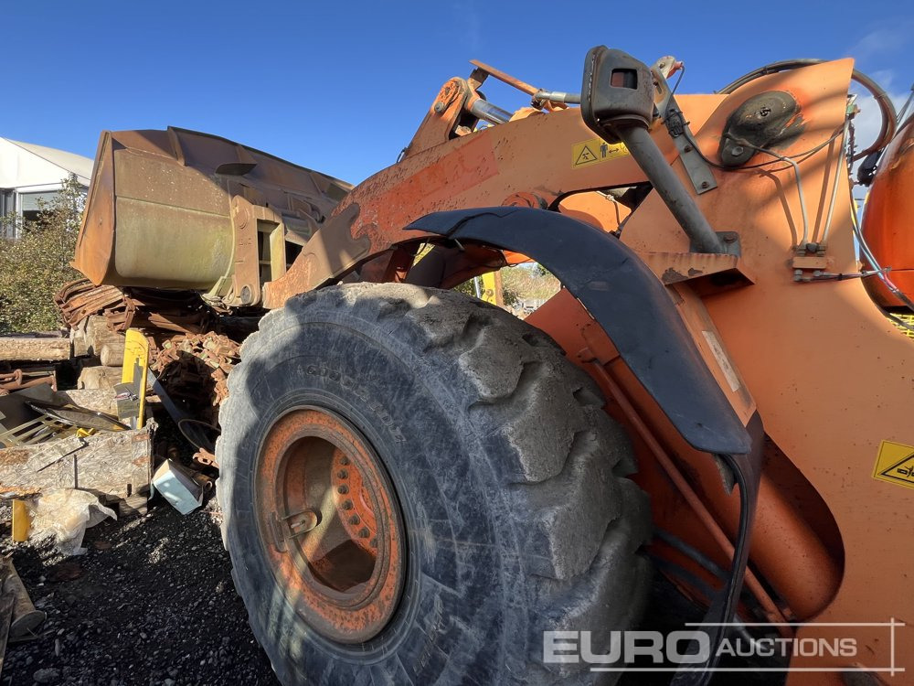 Doosan DL400 - Încărcător frontal pe pneuri: Foto 2 Doosan DL400 - Încărcător frontal pe pneuri: Foto 2