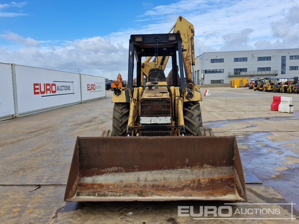 Buldoexcavator Ford 555: Foto 8 Buldoexcavator Ford 555: Foto 8