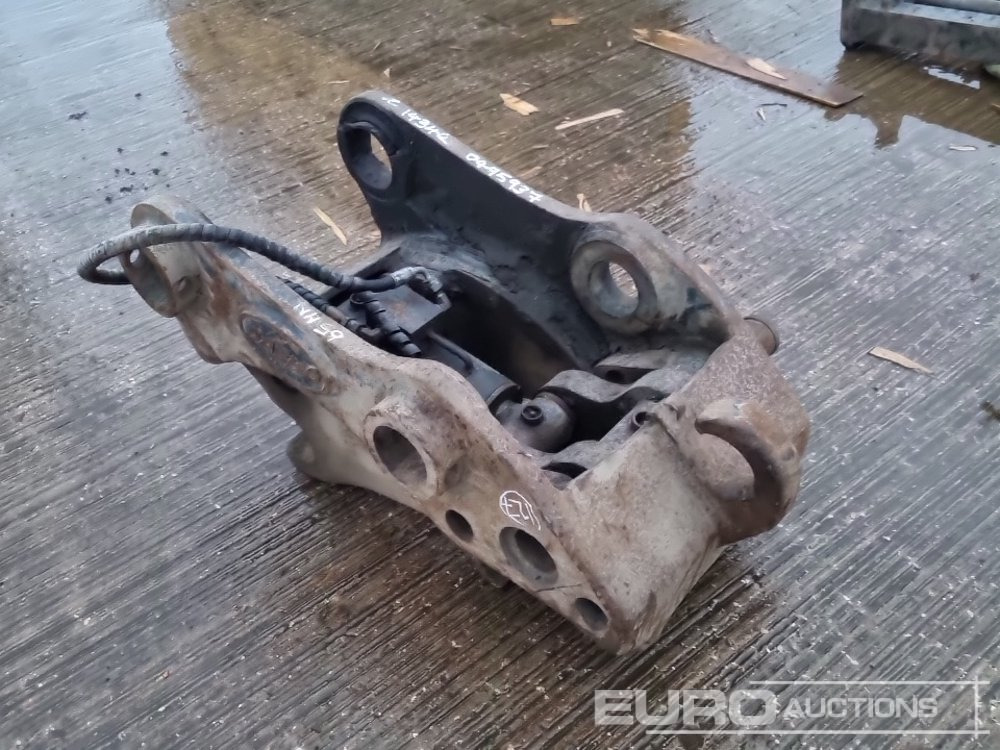 Hydraulic Quick Hitch 65mm Pin to suit 13 Ton Excavator - Cuplare rapidă: Foto 3 Hydraulic Quick Hitch 65mm Pin to suit 13 Ton Excavator - Cuplare rapidă: Foto 3