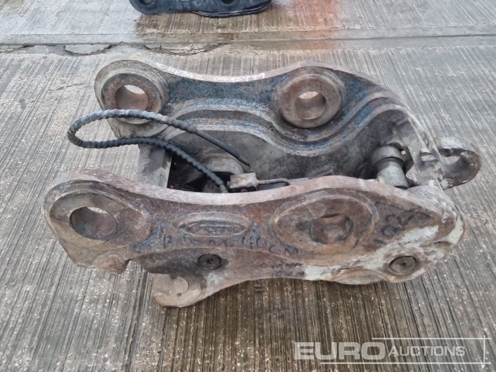 Hydraulic Quick Hitch 90mm Pin to suit 30 Ton Excavator - Cuplare rapidă: Foto 2 Hydraulic Quick Hitch 90mm Pin to suit 30 Ton Excavator - Cuplare rapidă: Foto 2