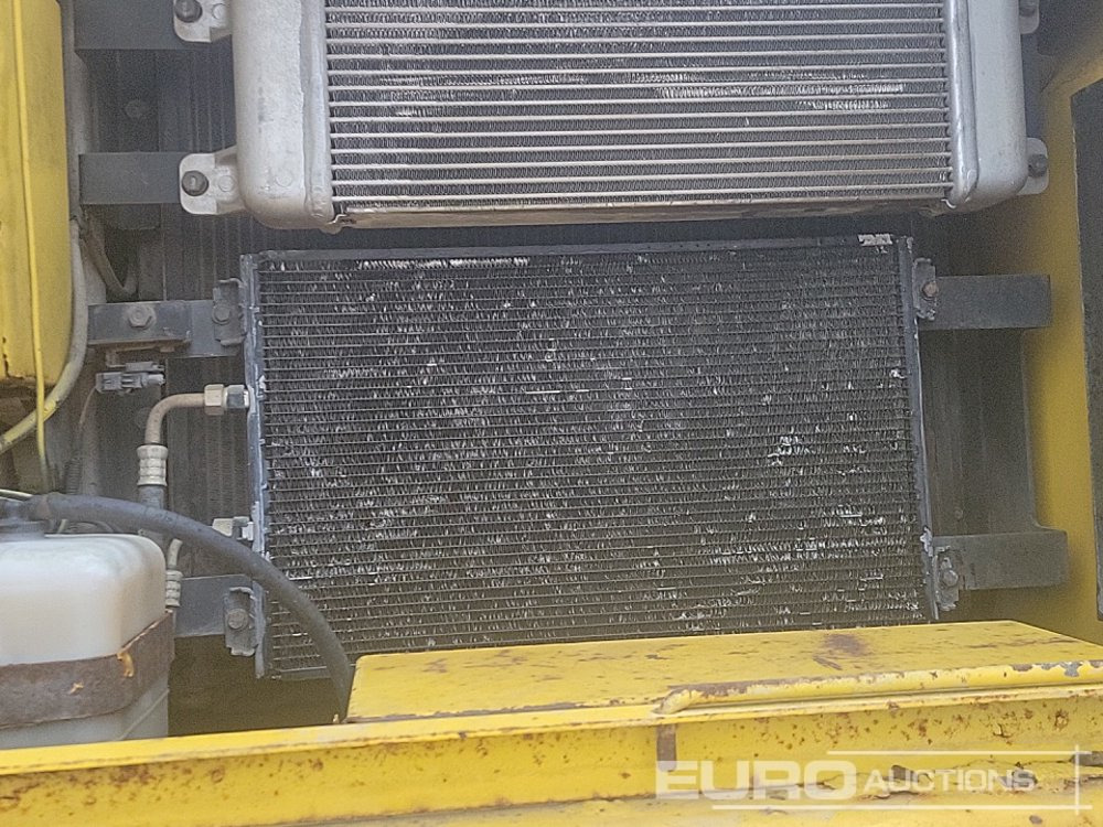 Excavator pe şenile Komatsu PC210LC-7K: Foto 32