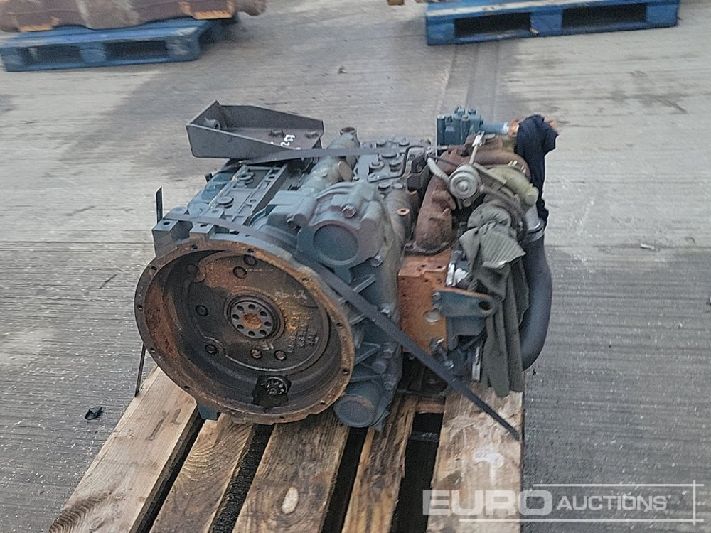 Kubota 4 Cylinder Engine - Motor: Foto 4 Kubota 4 Cylinder Engine - Motor: Foto 4