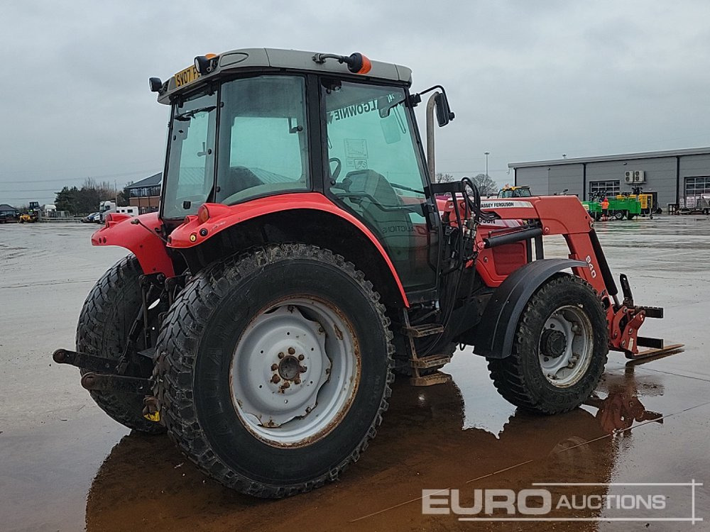 Massey Ferguson 5435 - Tractor agricol: Foto 5 Massey Ferguson 5435 - Tractor agricol: Foto 5
