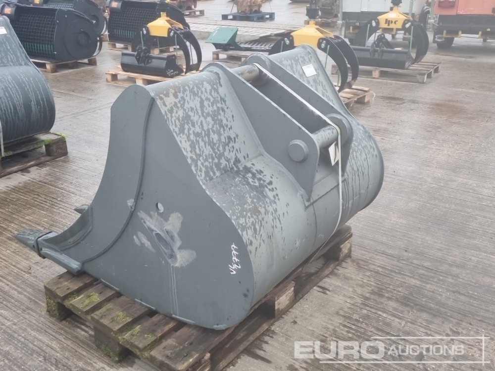 Miller R4 SCOOP7 GP - Cupă: Foto 3 Miller R4 SCOOP7 GP - Cupă: Foto 3