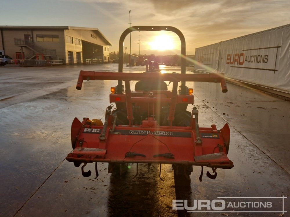 Mitsubishi MT160 - Tractor mic: Foto 4 Mitsubishi MT160 - Tractor mic: Foto 4