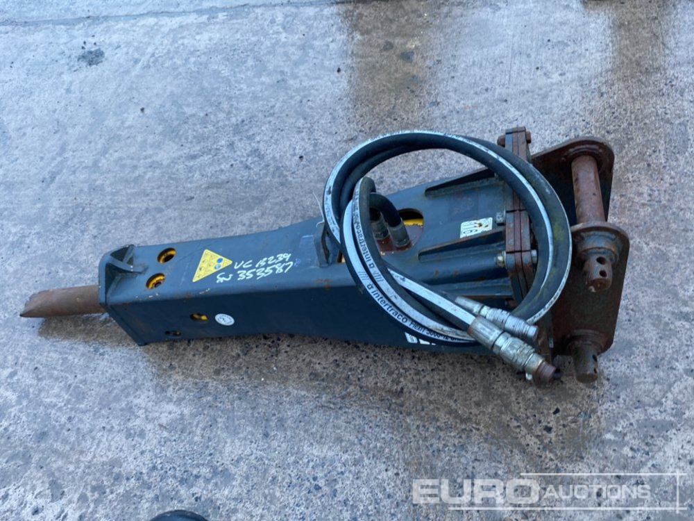 Mustang Hydraulic Breaker 50mm Pin to suit 6-8 Ton Excavator - Ciocan hidraulic: Foto 2 Mustang Hydraulic Breaker 50mm Pin to suit 6-8 Ton Excavator - Ciocan hidraulic: Foto 2