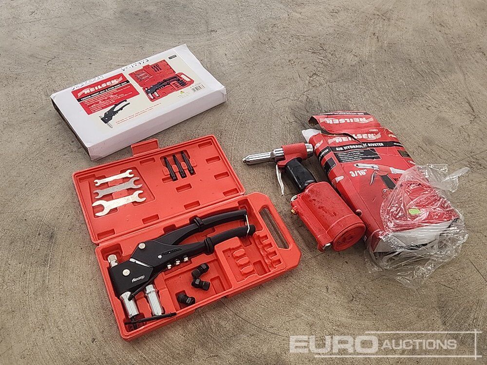 Neilsen Rivet Gun, Bits & Pneumatic Hydraulic Riveter - Echipament de atelier: Foto 1 Neilsen Rivet Gun, Bits & Pneumatic Hydraulic Riveter - Echipament de atelier: Foto 1