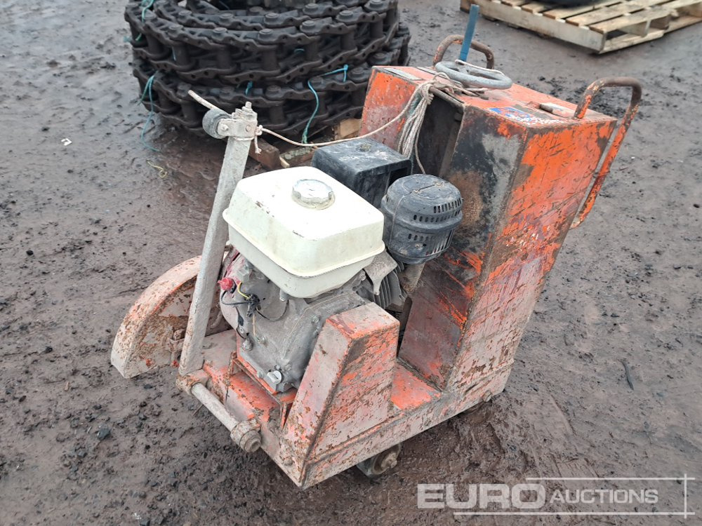 Norton Petrol Roadsaw, Honda Engine - Maşină de asfaltat: Foto 1 Norton Petrol Roadsaw, Honda Engine - Maşină de asfaltat: Foto 1