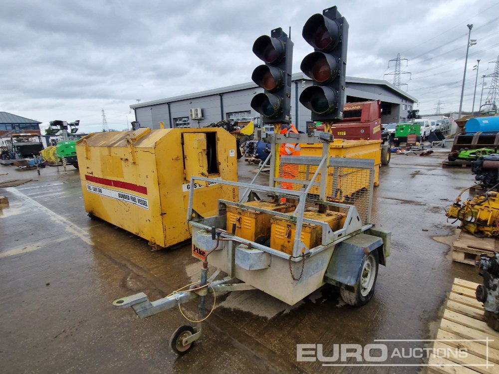 Pike Single Axle Traffic Light System Trailer, Ramp - Remorcă transport utilaje: Foto 1 Pike Single Axle Traffic Light System Trailer, Ramp - Remorcă transport utilaje: Foto 1