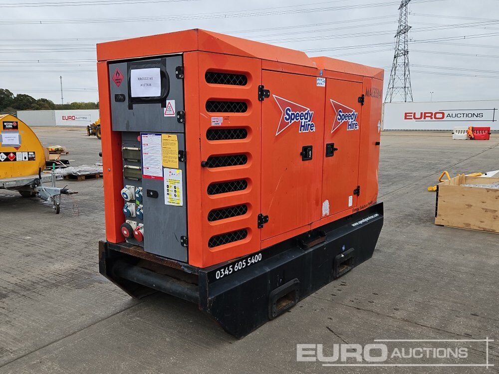 SDMO R110 - Generator electric: Foto 1 SDMO R110 - Generator electric: Foto 1