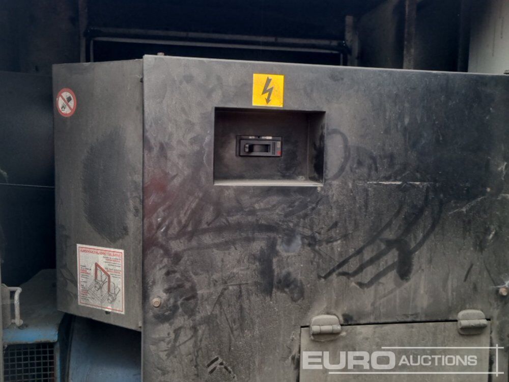Generator electric SDMO R165C2: Foto 9 Generator electric SDMO R165C2: Foto 9
