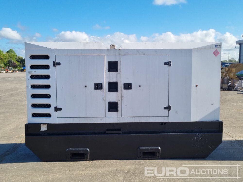 SDMO R220 - Generator electric: Foto 2 SDMO R220 - Generator electric: Foto 2