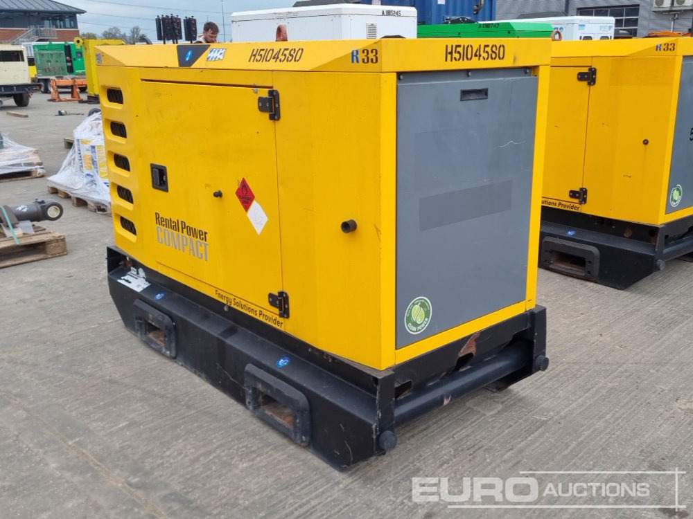 SDMO R33 - Generator electric: Foto 3 SDMO R33 - Generator electric: Foto 3