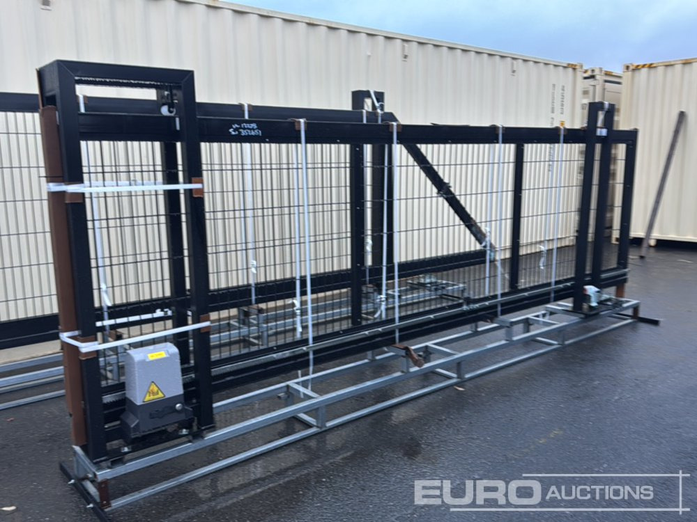 Unused 14’ Cantilever Mesh Gate, Automation System, 5 Key Fobs, 2 Security Sensors - Echipamente de constructii: Foto 2 Unused 14’ Cantilever Mesh Gate, Automation System, 5 Key Fobs, 2 Security Sensors - Echipamente de constructii: Foto 2